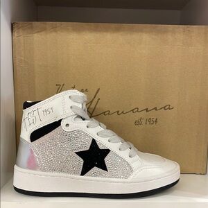 Vintage Havana Kids Sneakers - White and Black